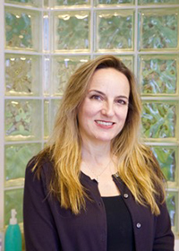 Staff member: Candice